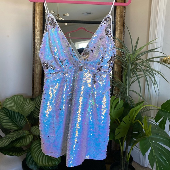 Missguided Dresses & Skirts - Missguided Holographic Sequin Mini Dress NWT